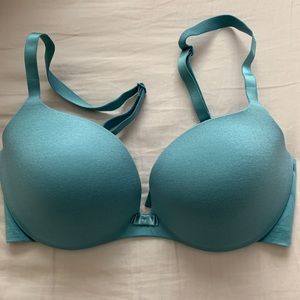 🚫SOLD🚫VS incredible demi aqua blue bra